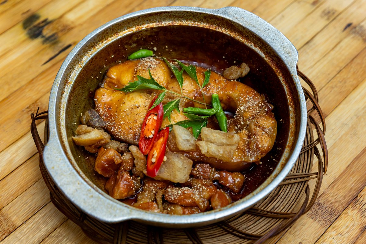 Cá Hú Kho Tộ Thịt Ba Rọi