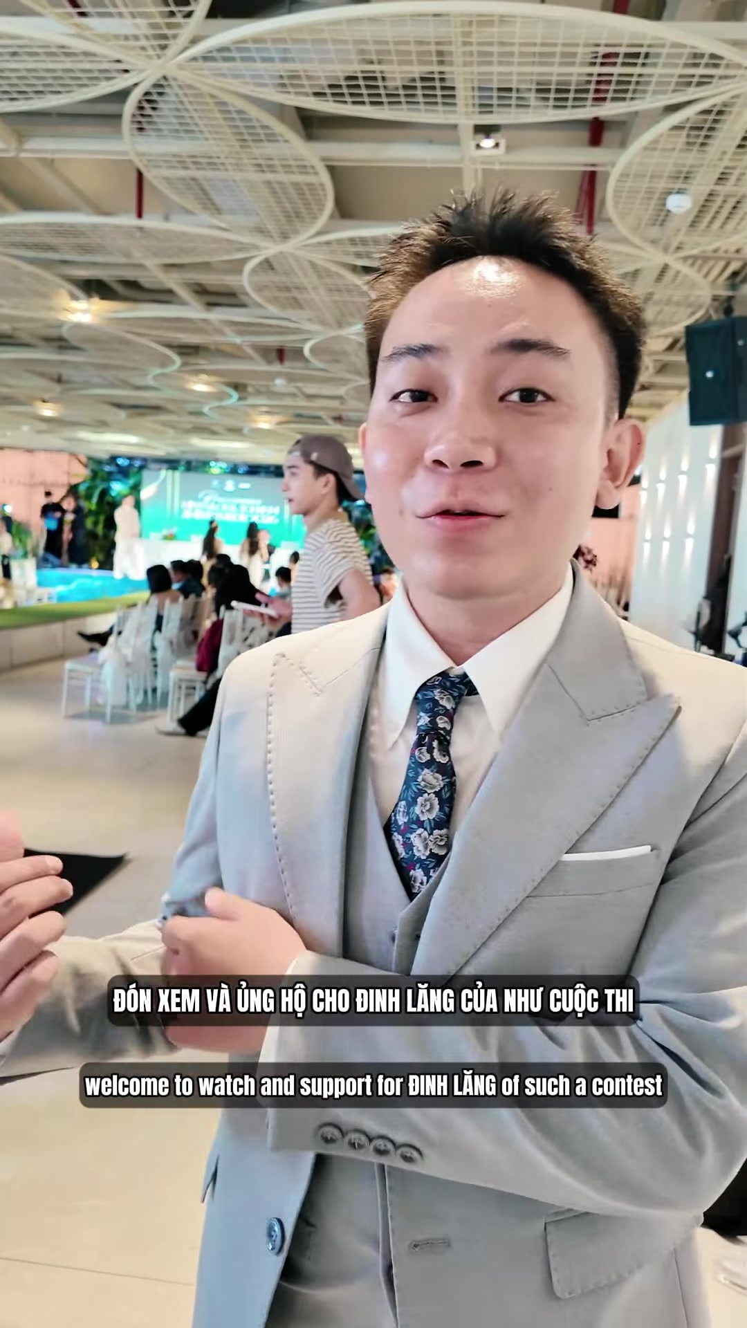 Đại diện Đinh Lăng Food chia sẻ tại sự kiện họp báo